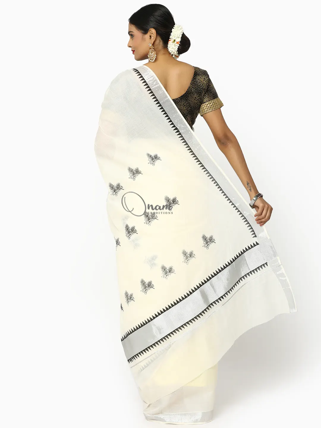 Silver and Grey Sarees- For The Bold And The Beautiful! – Shopzters